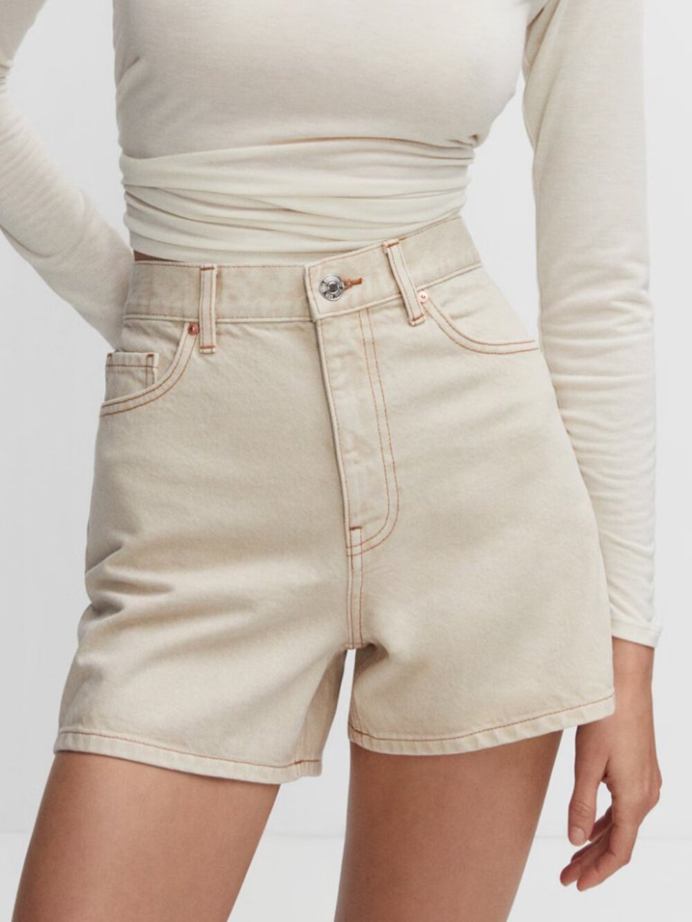 NWOT Mango high rise ivory denim shorts